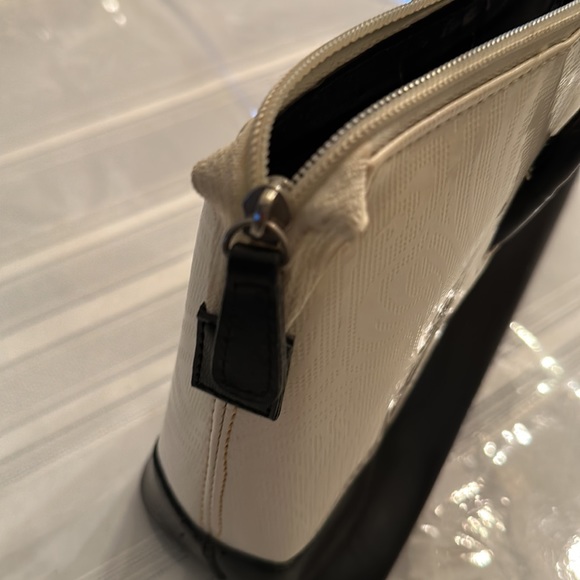 Vintage Black & white shiny pocketbook - Picture 11 of 11